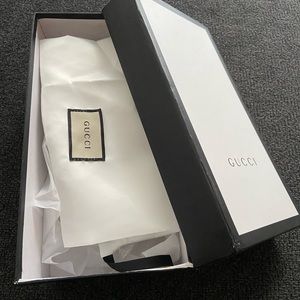 Gucci box
